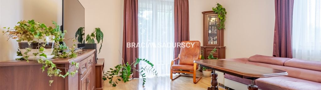 2 piętro, balkon, 3 pok., piwnica,zielono, parking