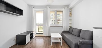 Duże 3 pok + balkon. ładne osiedle. skorosze x-bis