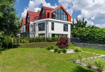 Dwupoziomowy apartament przy zakrzówku!