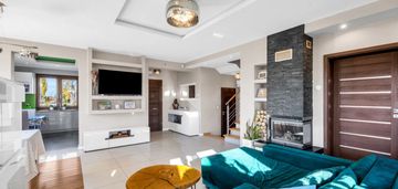 Dom wolnostojący , duża działka , węgrów