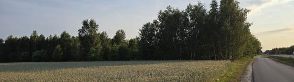 Działka mieszkaniowo - usługowa