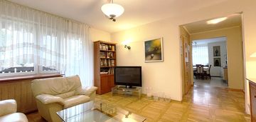 Osiedle leśne – 4-pokojowe mieszkanie na 1 piętrze