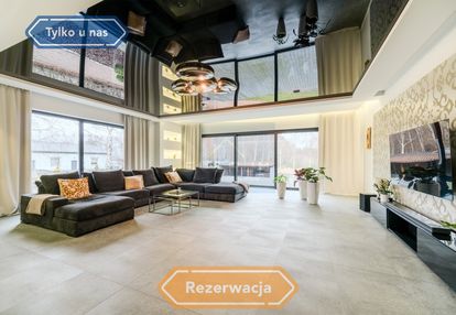 Piękny nowy dom z na jurze z sauną.