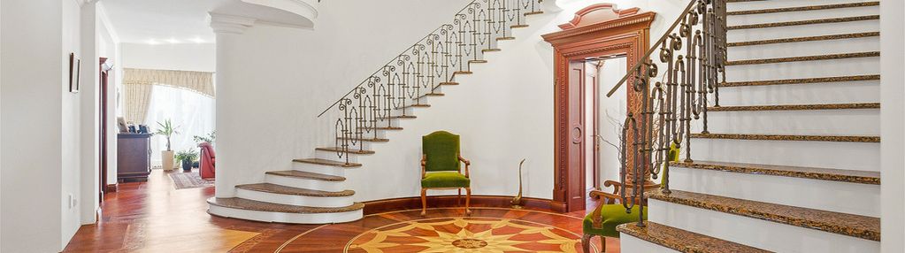 Luksusowa rezydencja z basenem i bacówką, 1,2 ha