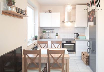 30,06 2 m2,  15 m2 balkon, ul. ł. rodakiewicza