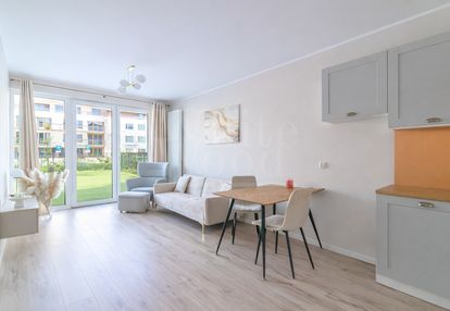 2 pokoje z ogrodem w idealnym stanie