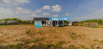 Dom rekreacyjny całoroczny - działka 914 m2