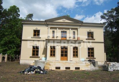 Konstancin - luxusowa rezydencja w strefie a