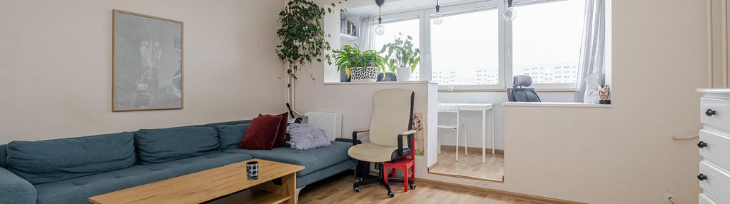 Na sprzedaż 3 pokoje, osobna kuchnia, suchanino