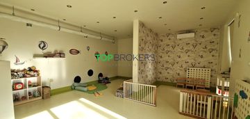 Nowoczesne 2 domy, super na żłobek lub przedszkole