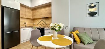 2 rooms/near the park/first rent/balcony