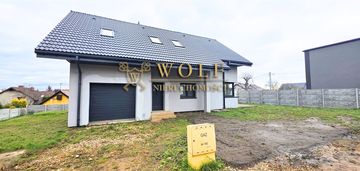 Dom wolnostojący w spokojnej okolicy świerklaniec