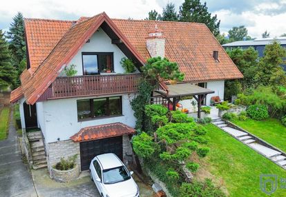 Posiadłość z dwoma domami|45 arów