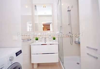 Cegła, 3 pokoje gotowe do wprowadzenia, balkon