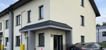 Radzymin – 150 m², 2 poziomy, ogródek, stan dewel.