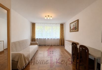 Kawalerka w centrum legionowa/27m2/do remontu