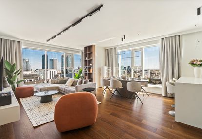 Przestronny apartament w unique tower z widokiem!