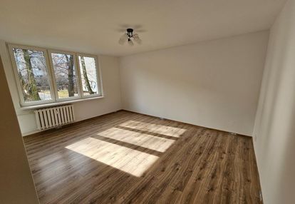 Kawalerka po remoncie.oddzielnakuchnia.bliskometra