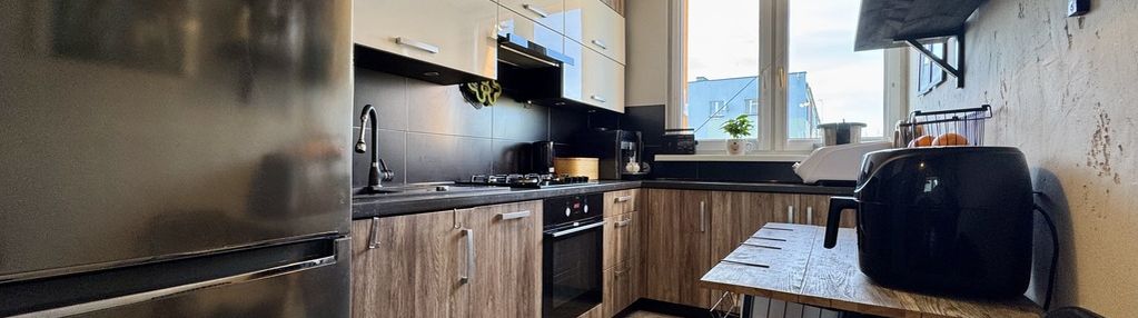 Zadbane mieszkanie z balkonem i klimatyzacją