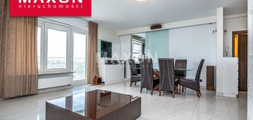 Nowoczesny penthouse ze wspaniałym widokiem.