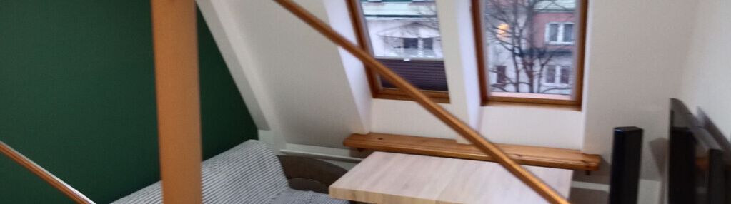 Piękne dwupiętrowe jasne mieszkanie -wynajem