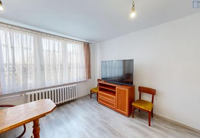 Gliwice, sikornik, 2 pokoje, balkon, c.o. miejskie