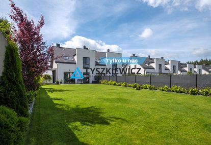 Wykończony bliźniak gotowy do wprowadzenia!