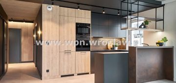 Duży szereg 138m, wysoki standard, cicha okolica