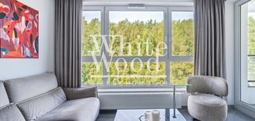 Apartament z widokiem na las, wysoki standard