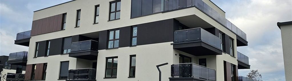 Duże, 4 pokojowe mieszkanie z ogrodem zimowym.