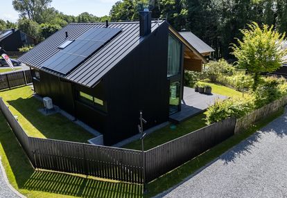 Dom z widokiem na jezioro