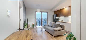 Nowe mieszkanie parkitka - umeblowane