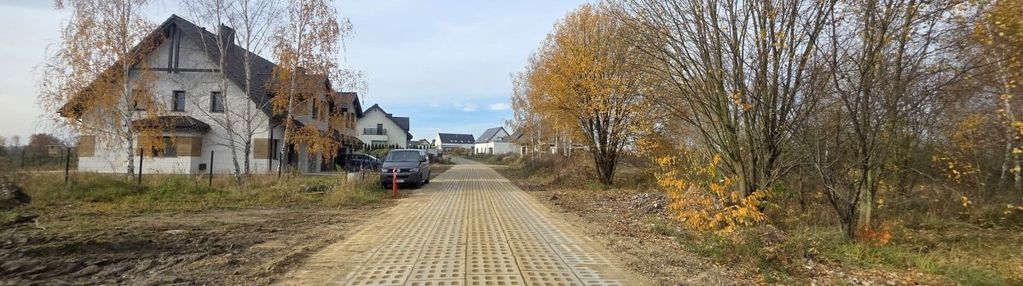 Uzbrojona działka na spokojnym osiedlu w juszkowie