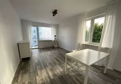 Gdynia Karwiny, mieszkanie 49m2, 2 pokoje+kuchnia