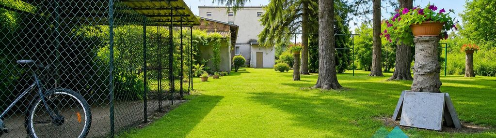 Dom dwurodzinny na działce 1740m2.częstochowa