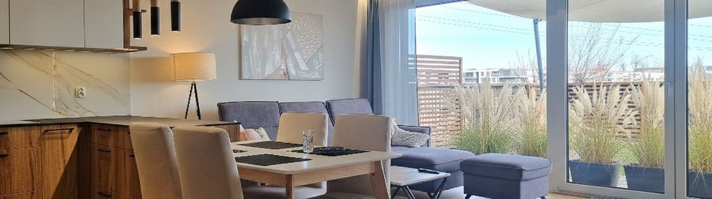 Słoneczne 3-pokojowe mieszkanie z ogródkiem