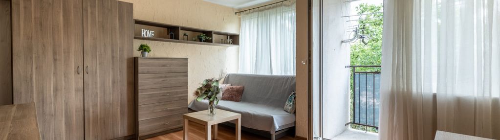 Trzy pokoje z balkonem w centrum