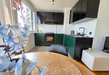 2 pokoje, balkon, tramwaj, autobus, AOW, Kozanów,