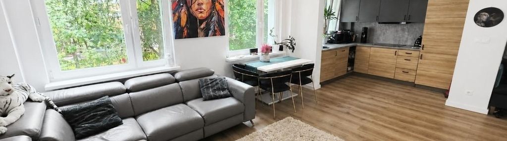 4-pokojowe mieszkanie na pradze-południe