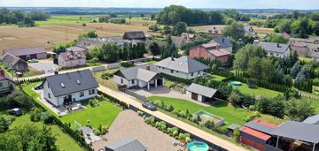 Nowa cena! dom z przestrzenią do prowadzenia biznesu