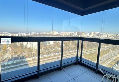 3 pokoje w prestiżowym apartamentowcu 12 piętro.