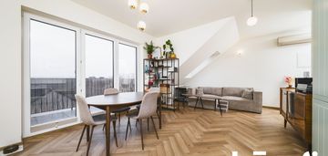 3 pokojowe z dużym balkonem, garażem i komórką