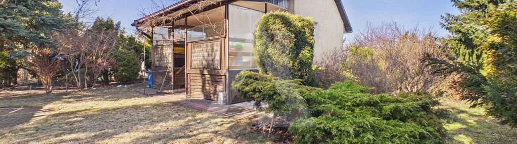 Całoroczna działka rod 700 m² z domkiem 74 m²