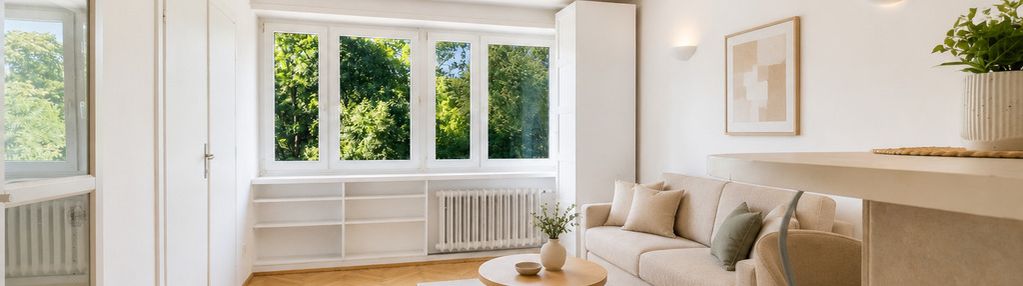Smolna-śródmieście-2 pokoje-kultowy młotek- 35 m²