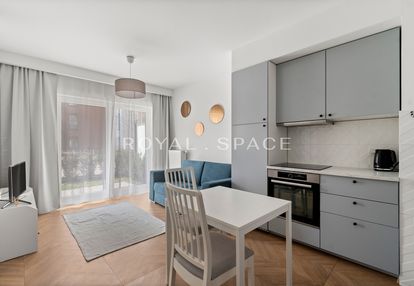 Apartament z ogródkiem | bohema praga | metro