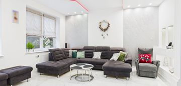 Dom wolnostojący z garażem 310 m² piła