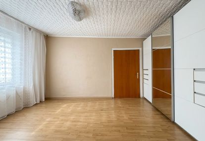 Dom 210 m² | budynki gospodarcze 380 m² | grunty rolne