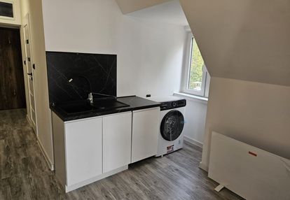 2 pokoje 31,6 m² po remoncie nowe miasto 184 tys