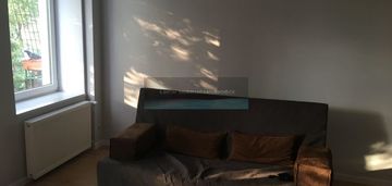 Kamienica- kawalerka - praga południe