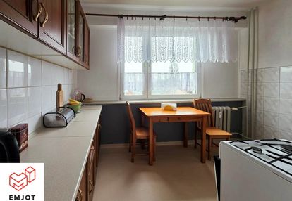 Zadbane mieszkanie ii piętro 64 m zd wola sieradzk